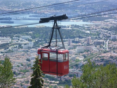 https://www.acorimmo.fr/actualites/187/quel-quartier-choisir-pour-s-installer-a-toulon-notre-guide-2025.htm