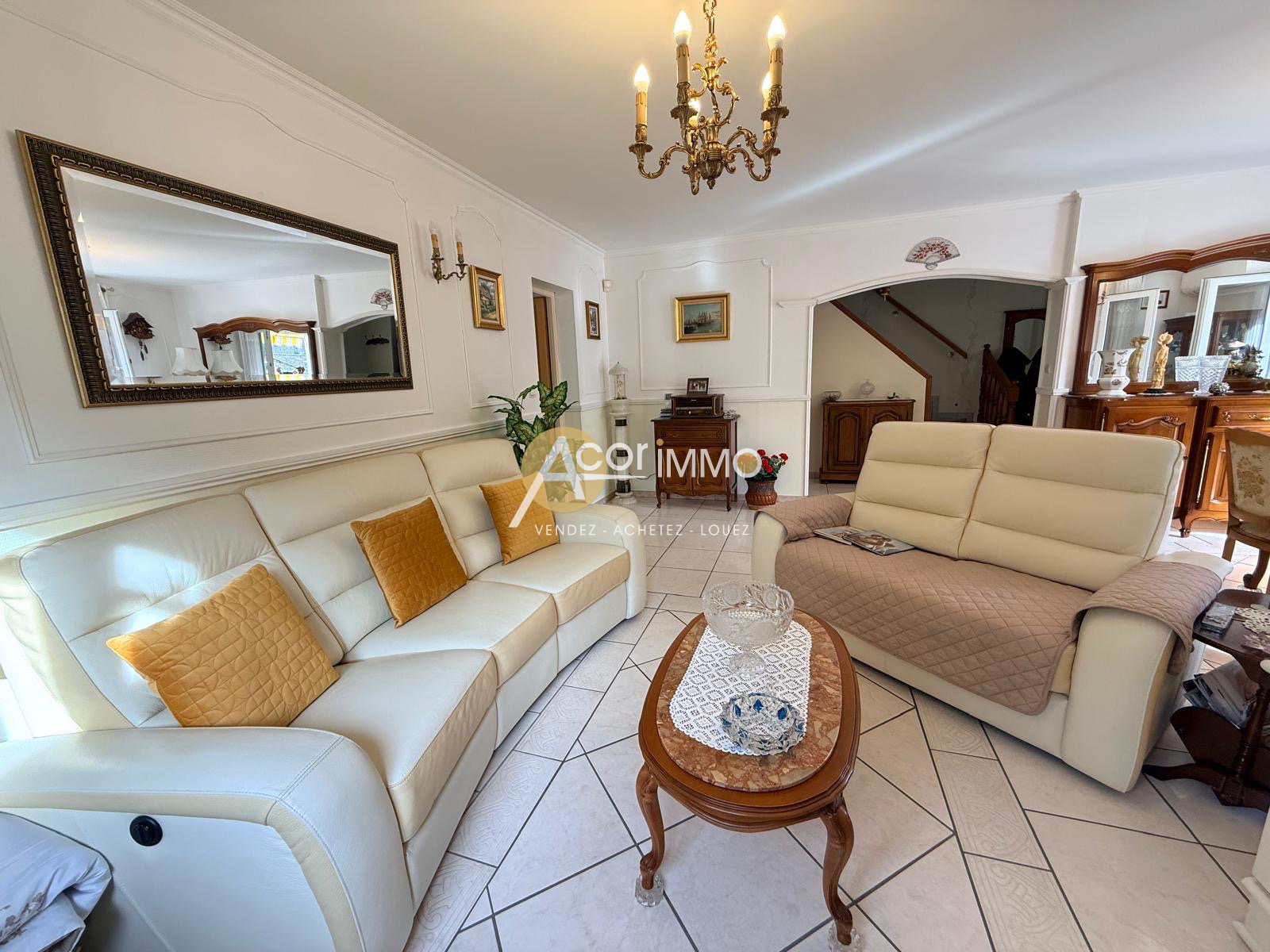 Maison-Villa - �venos