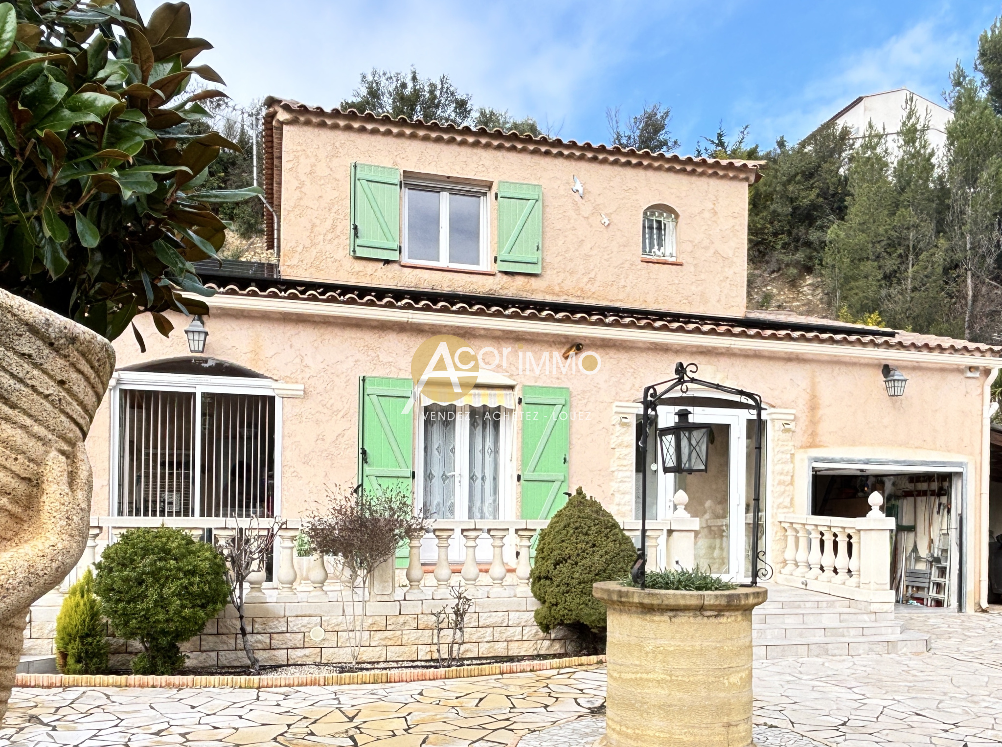 Maison-Villa - �venos