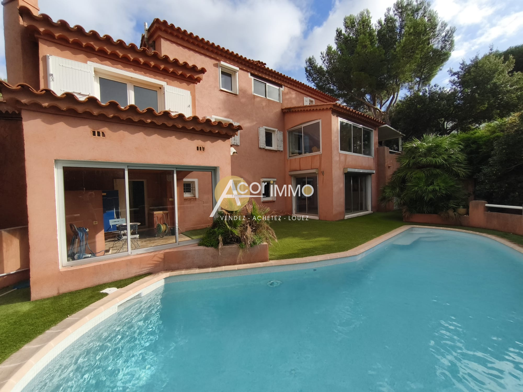 Maison-Villa - La Seyne-sur-Mer