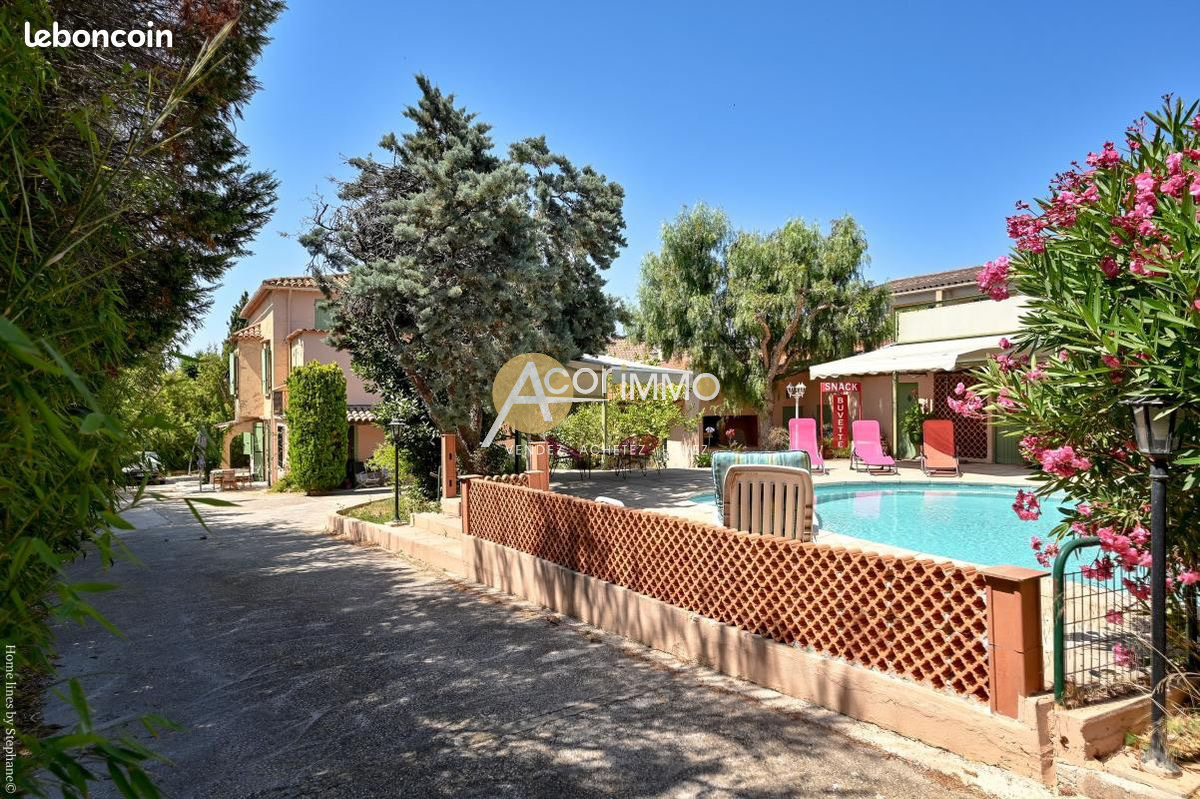 Maison-Villa - Six-Fours-les-Plages