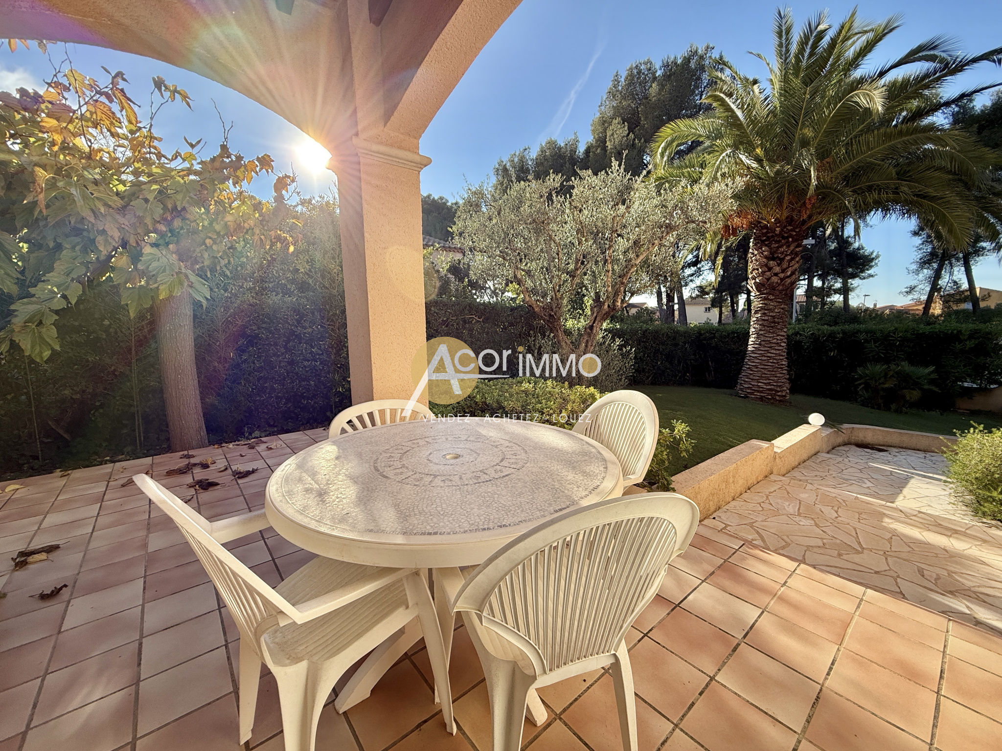 Maison-Villa - Six-Fours-les-Plages