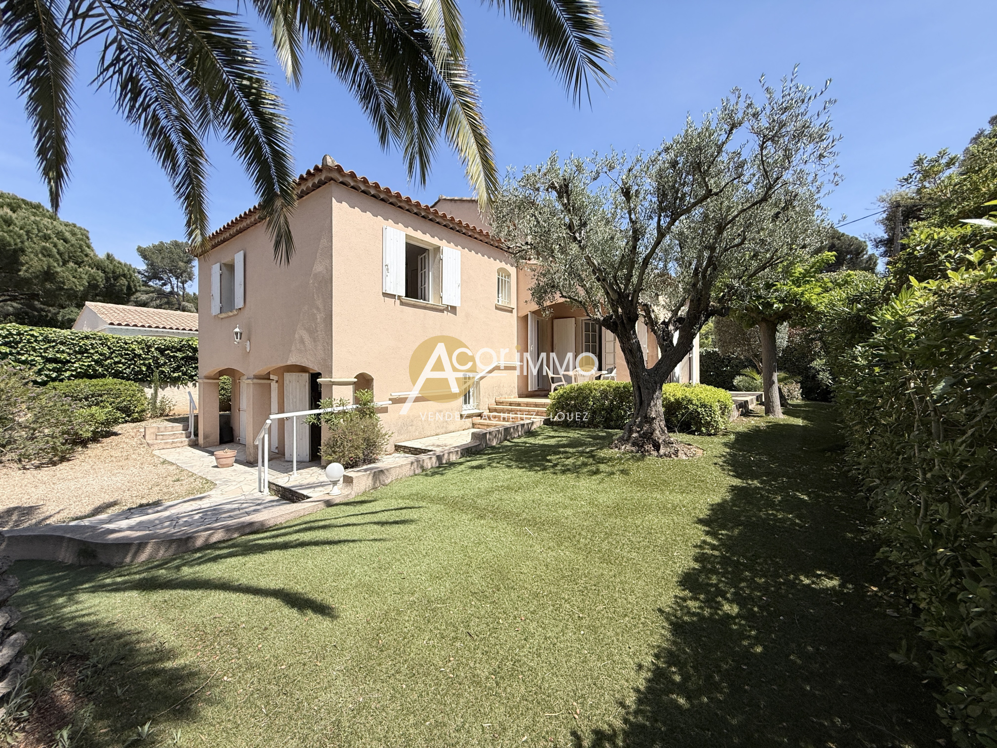Maison-Villa - Six-Fours-les-Plages