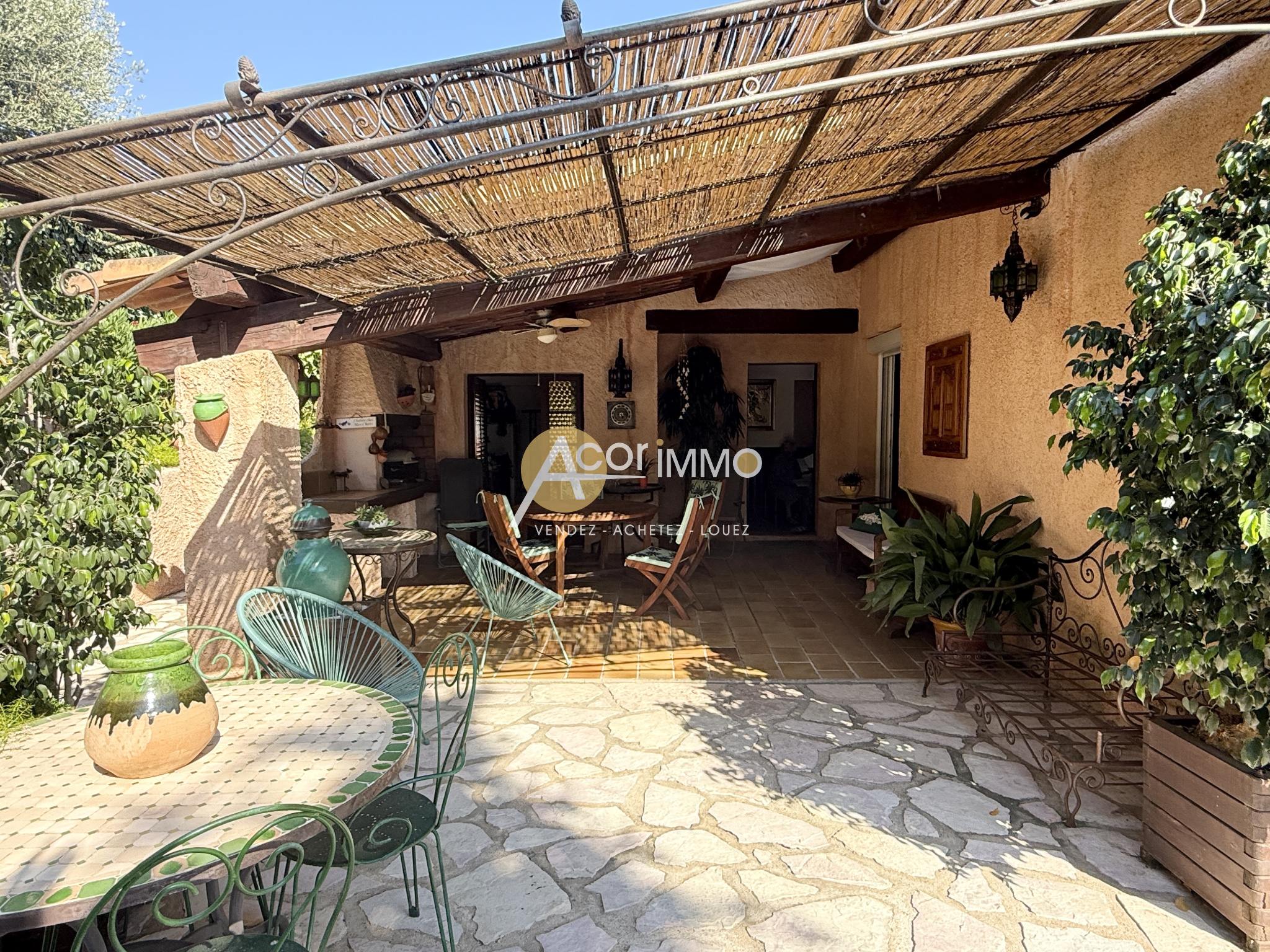 Maison-Villa - Six-Fours-les-Plages